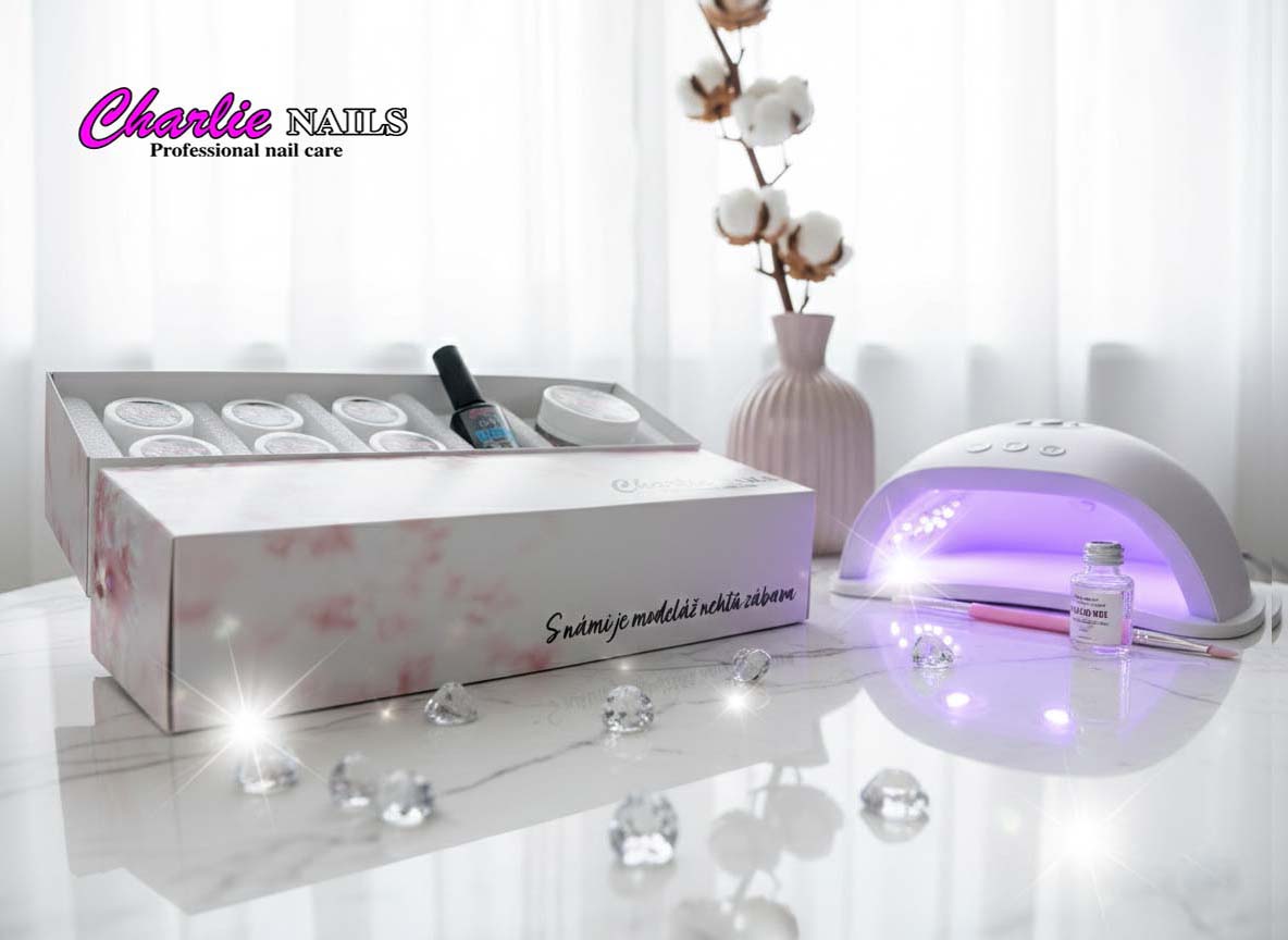 Charlie sada na gelové nehty Glitter